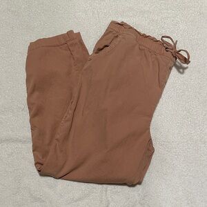 Sonoma Women’s Pink-Beige Capri Pants Size XL